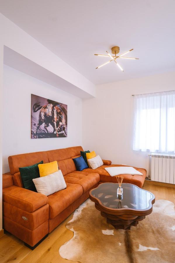 Mikonos Apartman Surčin 외부 사진