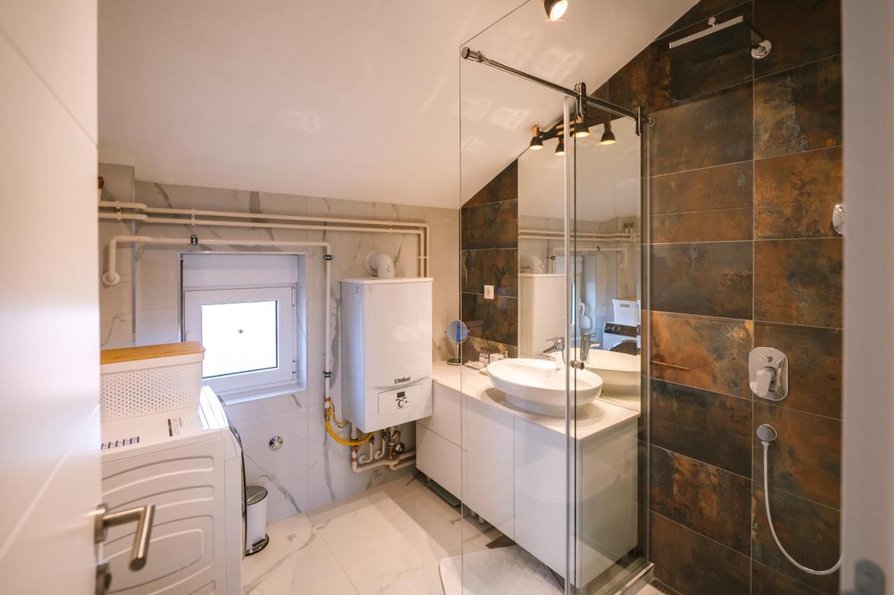 Mikonos Apartman Surčin 외부 사진